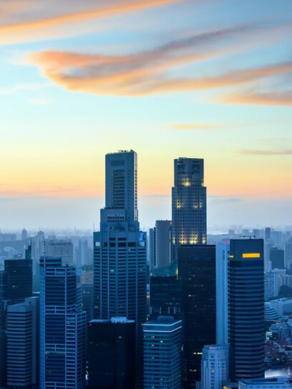 singapore-skyscrapers-sunset_124717-26[1]